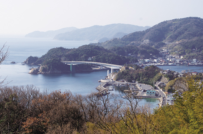 
	조선통신사가 거쳐간 카미노세키 해협(야나이 상공회의소 제공 사진)
