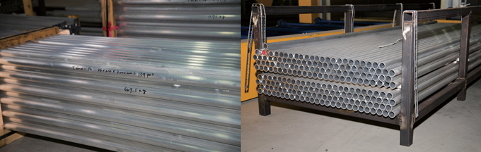 
	T6 6061 알로이 소재가 창고 가득 쌓여있다.
