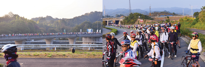 어마어마한 숫자의 참가자로 인해 끝도 보이지 않는 출발선. 뒤돌아 서면 시작점 또한 보이지 않는다.