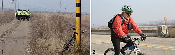 1 평택화성고속도로 밑을 지나 강변 실종자 수색에 나서는 기동경찰관들 2 서탄대교 건너편이 황구지천 이름의 원소유주인 황구지마을이다.