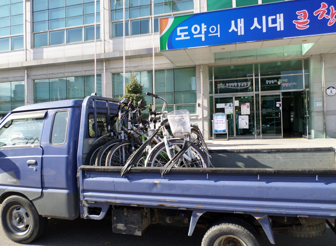 창원시 '2015년 사랑의 리폼자전거 사업' / 창원시 제공