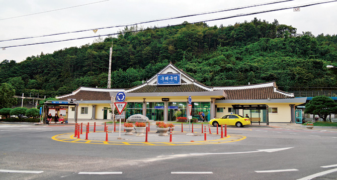대중교통은 가장 친환경적인 이동수단이다.