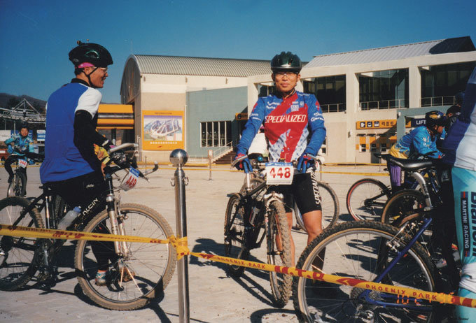 
	1996년 제1회 한국MTB선수권대회에도 출전했다.
