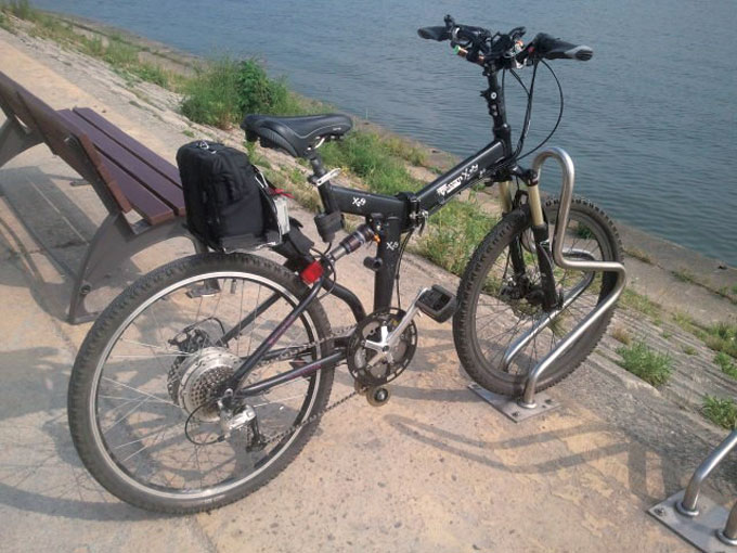 2013년 바팡 500W 후륜 허브모터를 장착한 필자의 자작 e바이크
